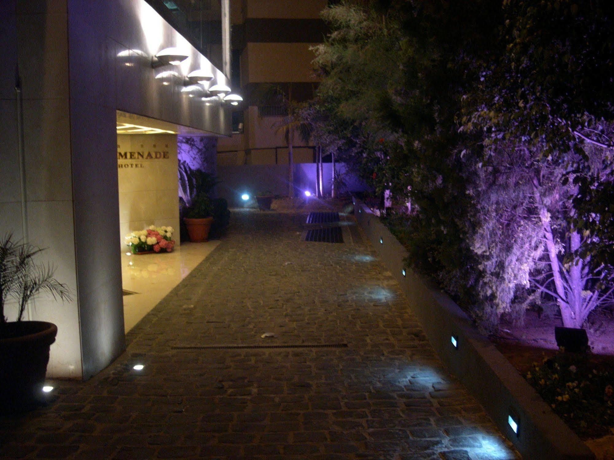 Promenade Hotel 4*
