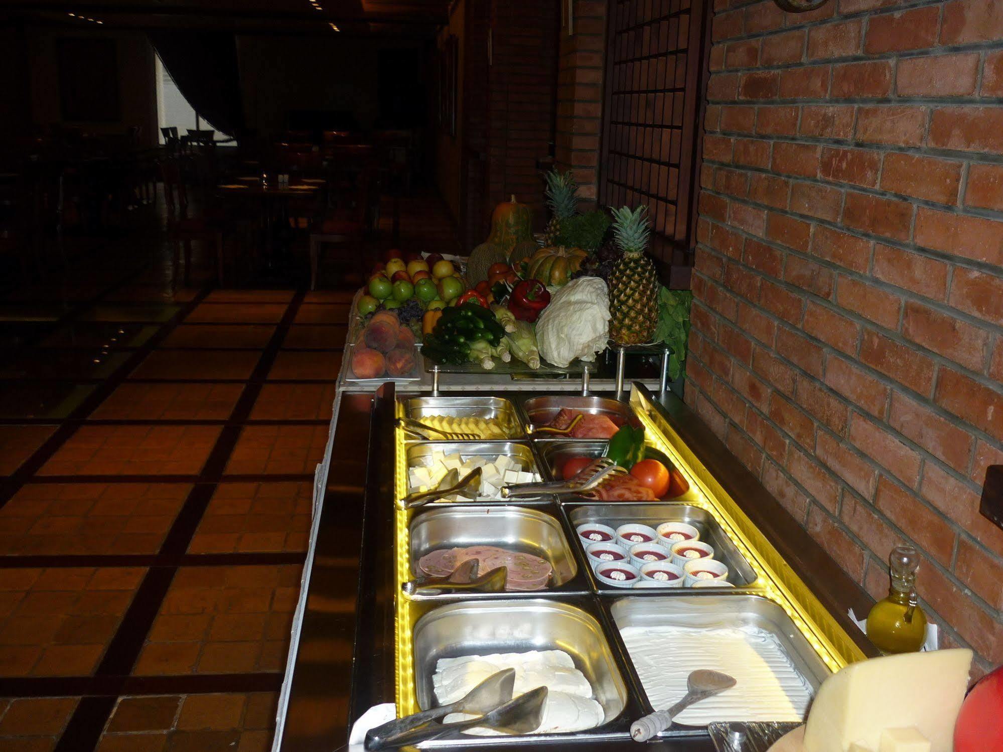 Hotel Promenade Zalqa